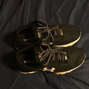 Under armor charged shoes white/lilac size 11